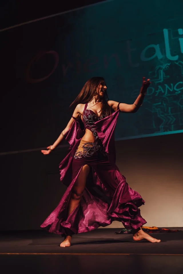 Bollywood class rehearsing a group routine