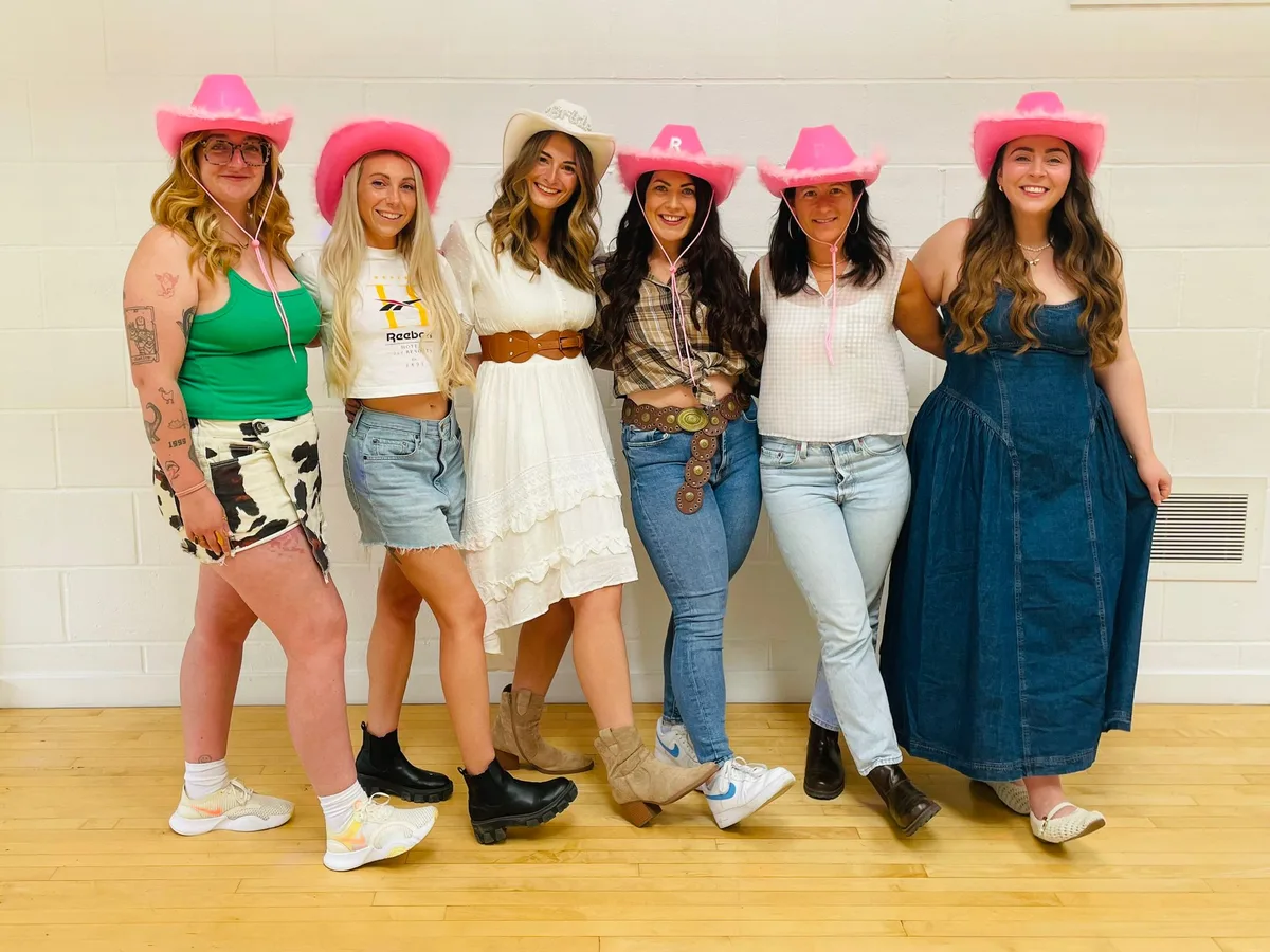 Line Dancing hen party dance class alternative